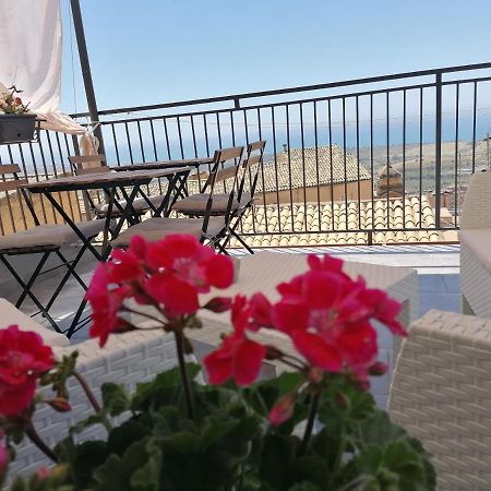 Bed and Breakfast Tesori Di Girgenti Agrigento Exterior foto